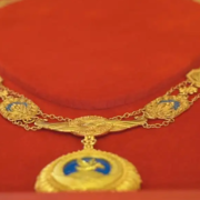 “友谊勋章”颁授仪式在京隆重举行 俄罗斯总统普京获得首枚“友谊勋章”